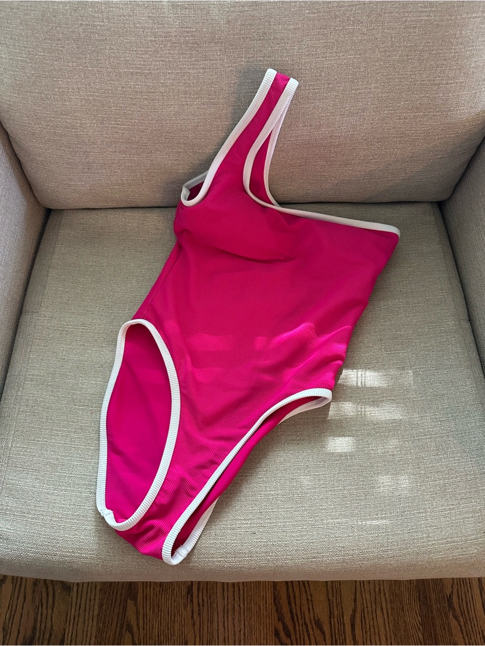 LainSnow Hot Pink One-Shoulder Women’s Swimsuit with White Trim